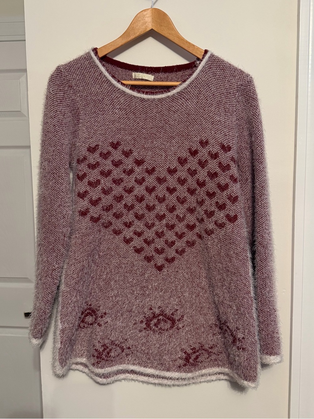 Fuzzy Heart-Pattern Crewneck Sweater - Mauve